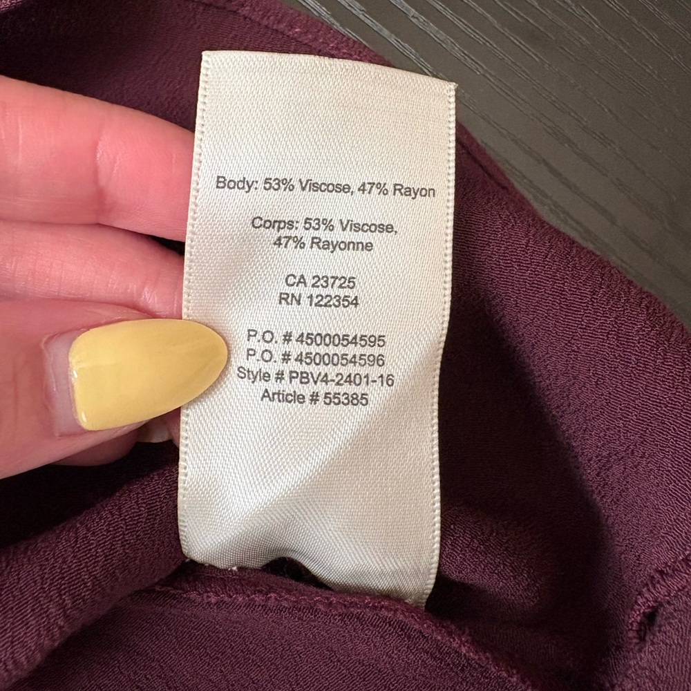 Wilfred Plum Flowy Sleeveless Tank Top slightly cropped - Picture 4 of 4